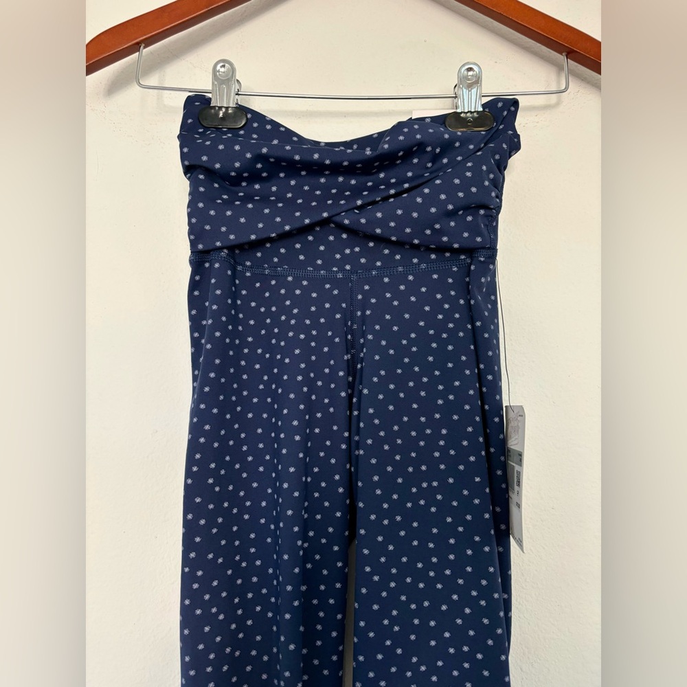 Nike NWT blue polka dot full length leggings SZ XS